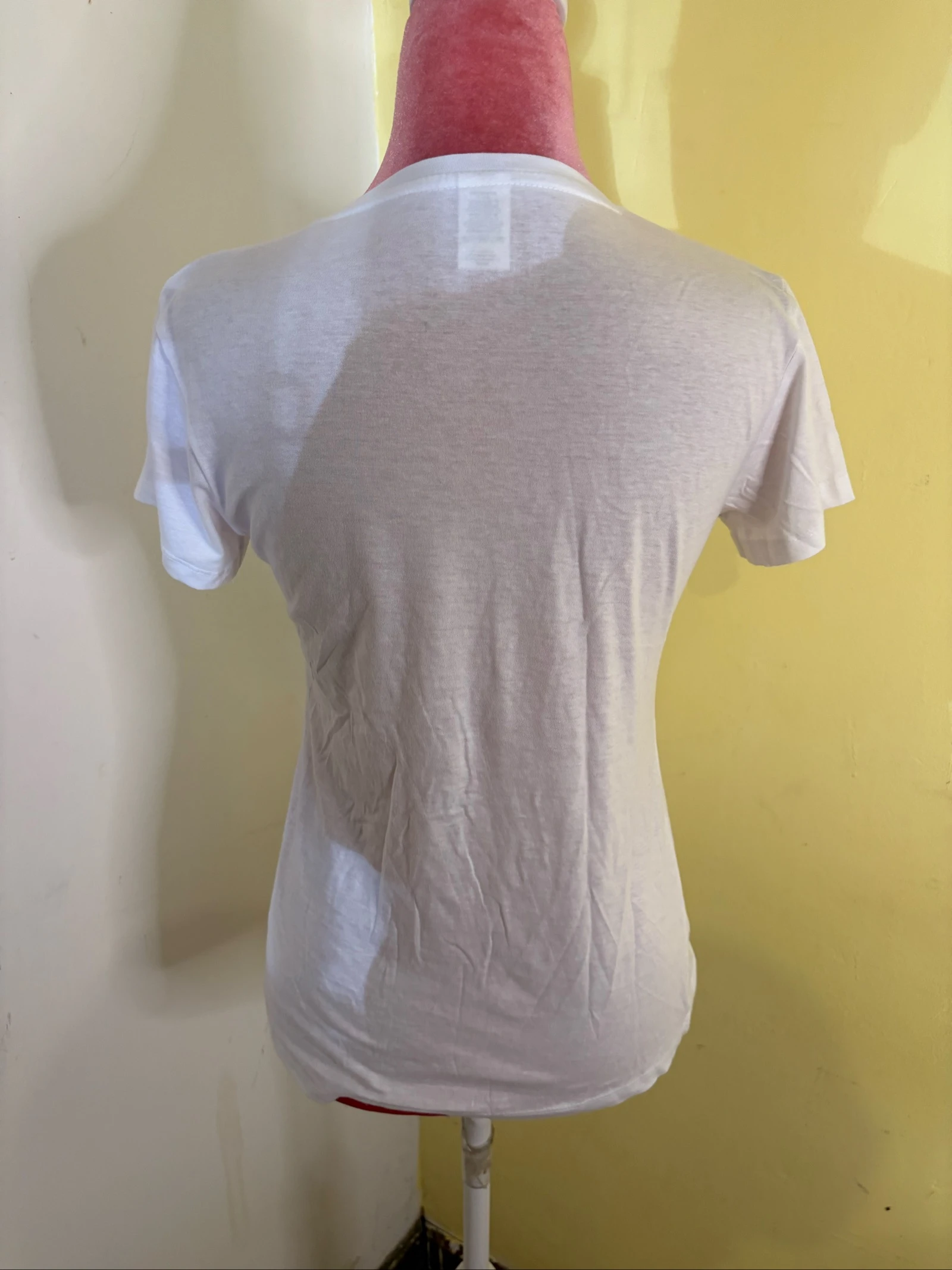 T-shirt para mulher – photo 3